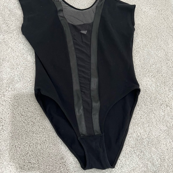 Sexy mesh front bodysuit - Picture 3 of 5